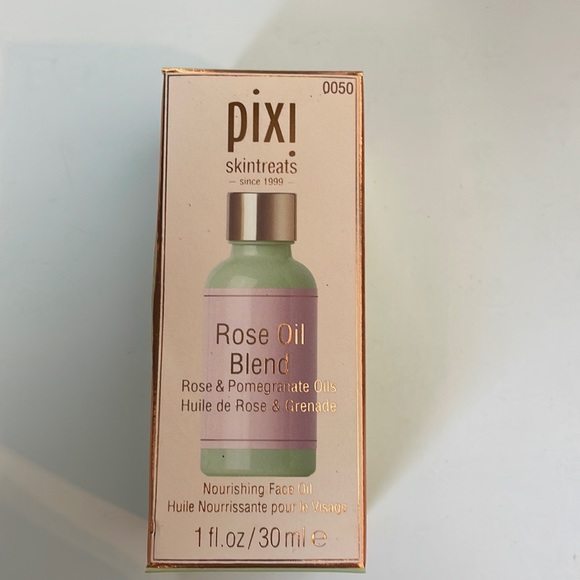 PIXI Rose Oil Blend - Picture 1 of 7